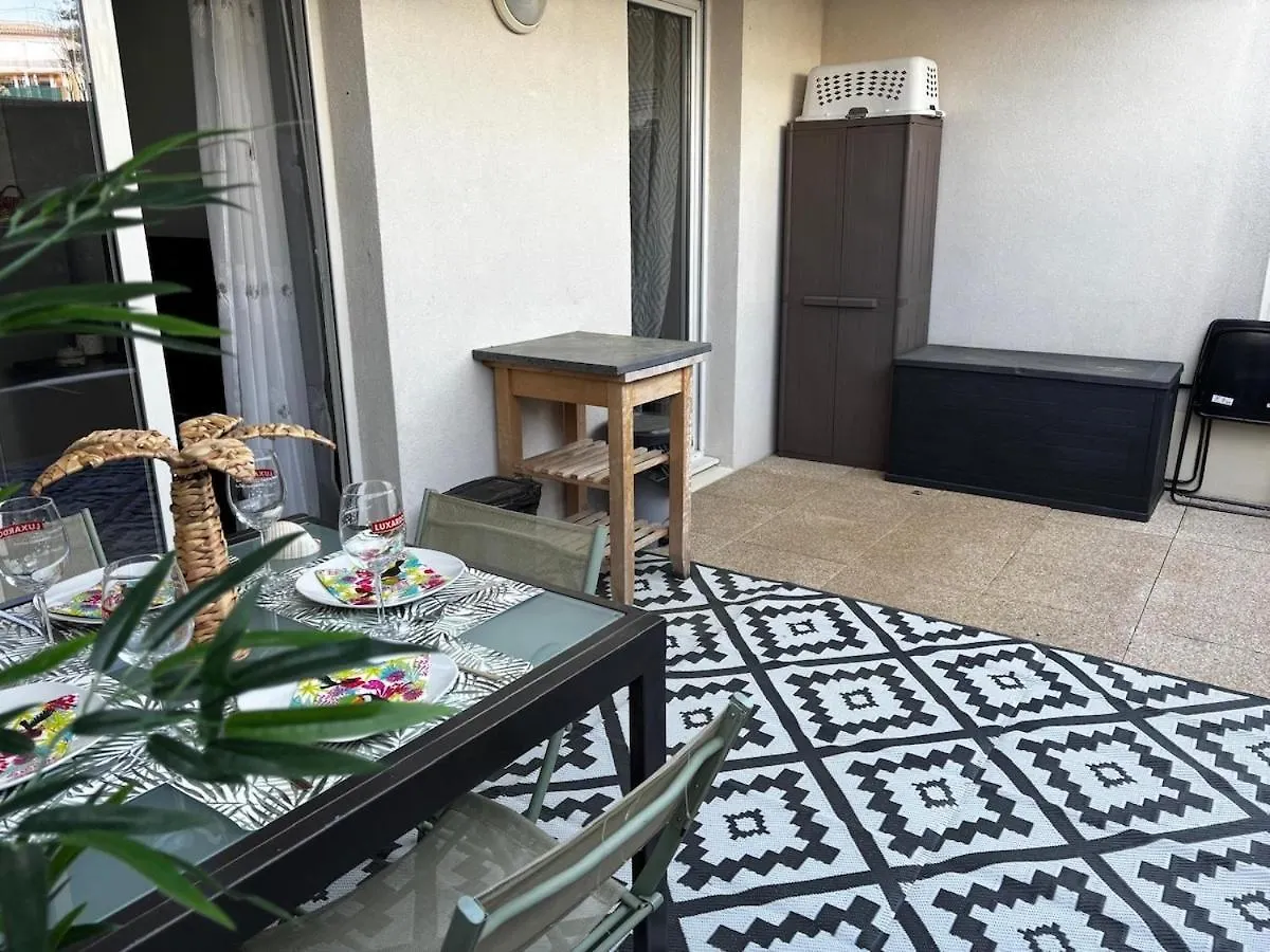 Apartment With Private Garage La Ciotat
