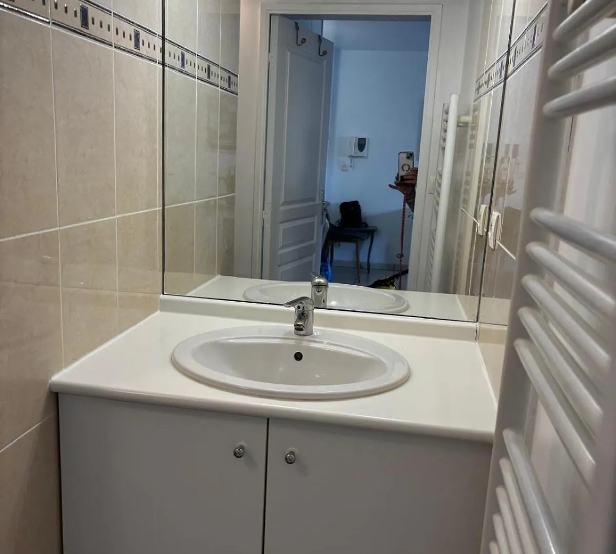 Apartment With Private Garage La Ciotat