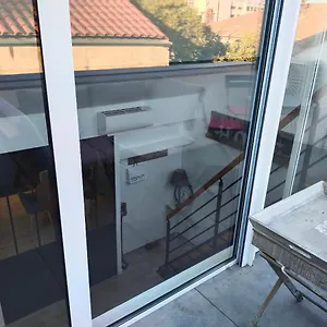 Appartement T2 De Standing Près Du Port, Avec Terrasse Et Clim, La Ciotat